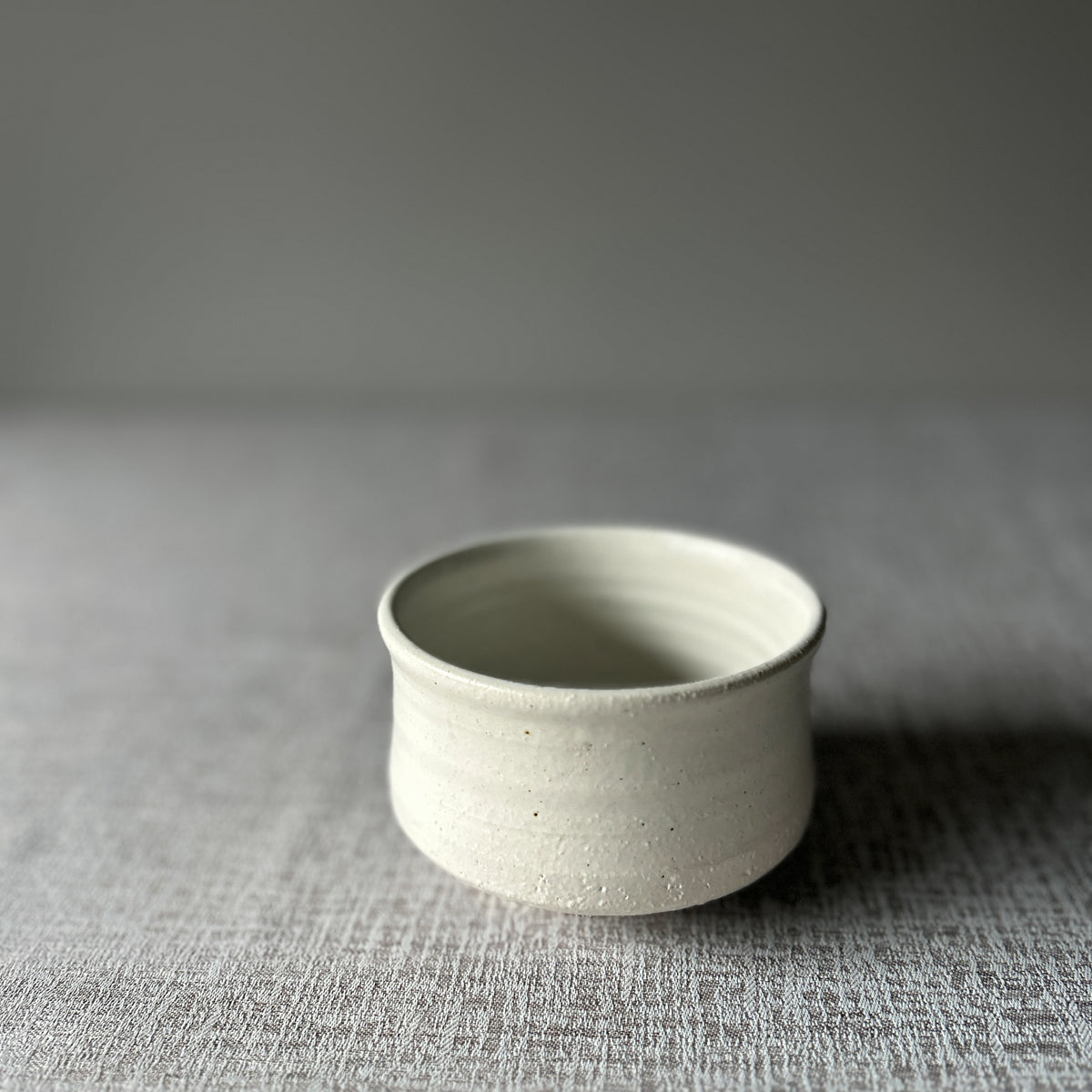 中鉢　Φ12cm ホワイト：VD004