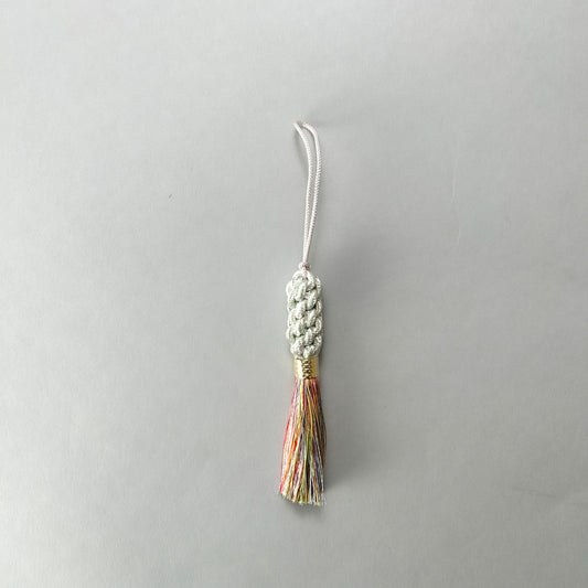 【正絹】タッセル　シルバー